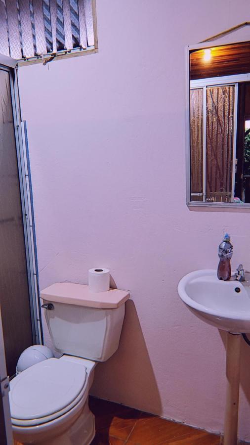 Alpha Arenal Hostel La Fortuna ภายนอก รูปภาพ