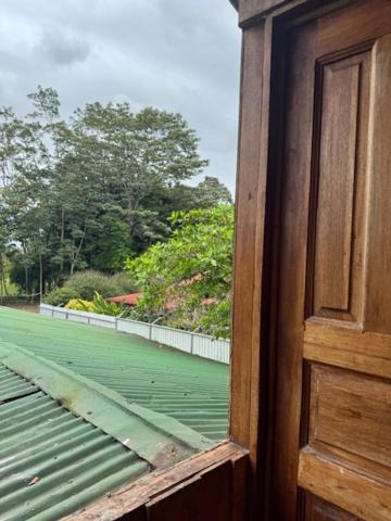 Alpha Arenal Hostel La Fortuna ภายนอก รูปภาพ